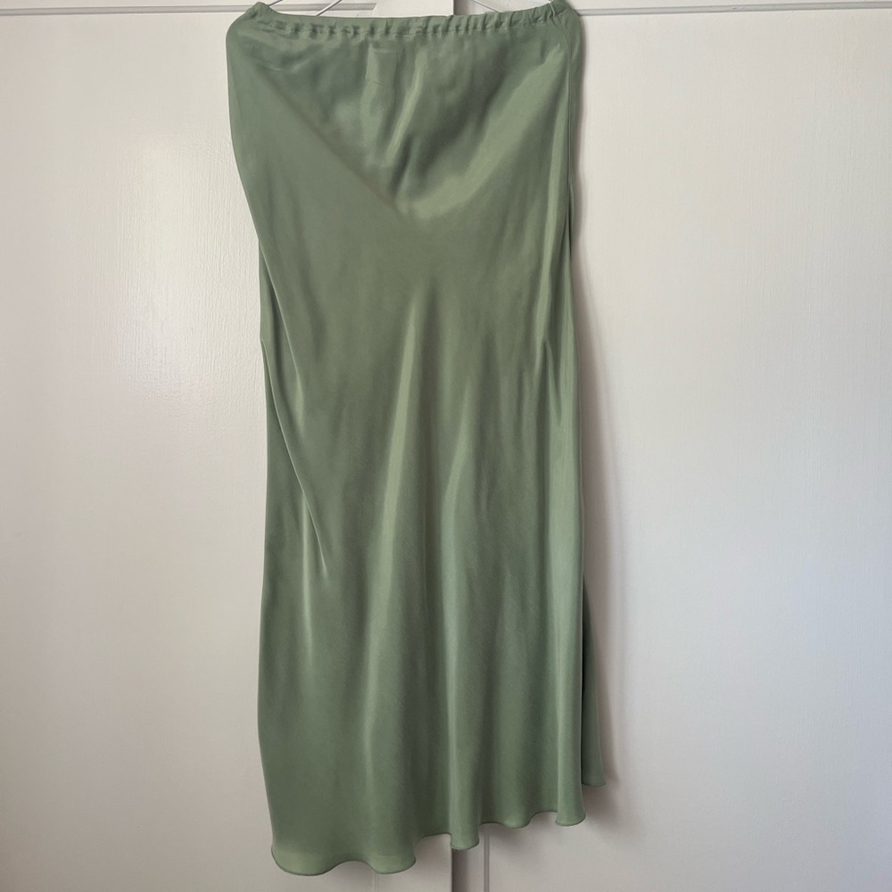 Djerf Avenue Dream Skirt in Pistachio
